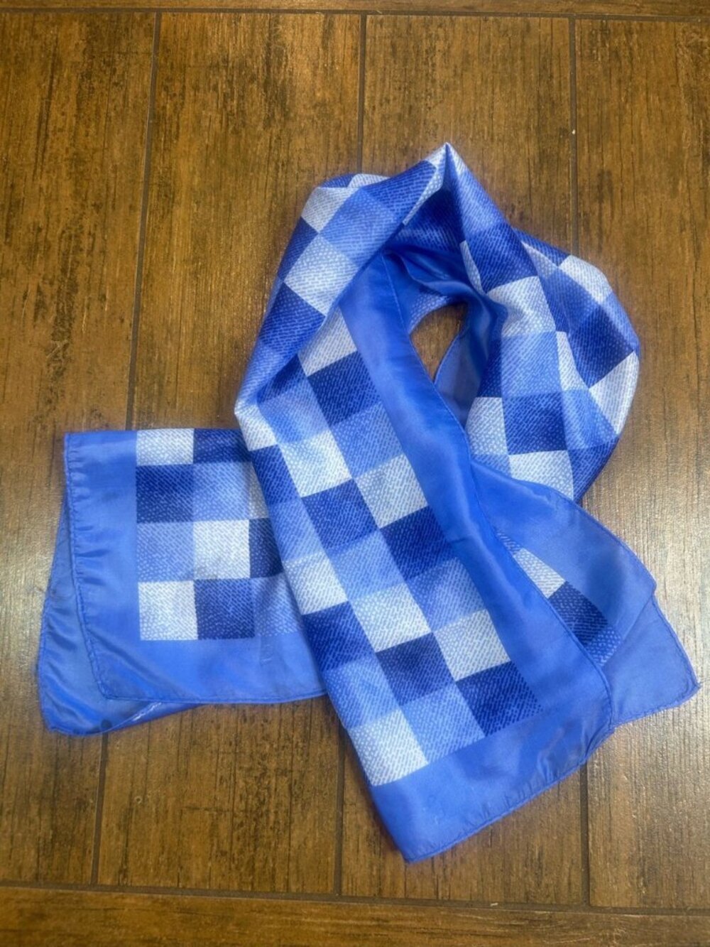 Vintage Varied Microdot Blue Checked Rectangular Scarf - Picture 3 of 6
